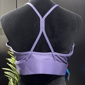 Columbia Low Impact moisture wicking,removable cups,Y back,,elastic binding